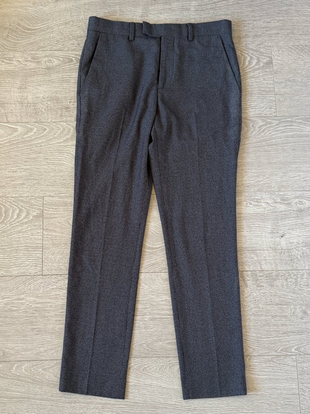 Forever 21 Men’s Size 29 Gray Houndstooth Slim Dress Pants Trousers